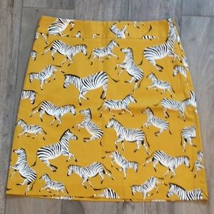 NWT Ann Taylor Factory ZEBRA YELLOW SIZE 6 Skirt
